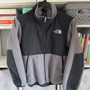 North Face Fleece Jacket - Boys Size S (7/8)